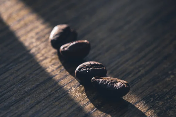 Avslutning Kaffebønner Med Makroavling – stockfoto