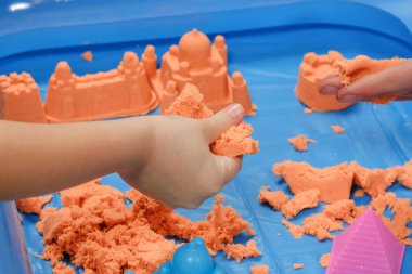 Çocuklar Kinetik oyun kum renkli. Çocuk Oyunları