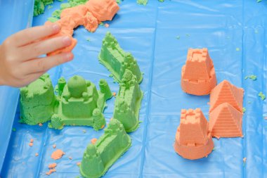 Çocuklar Kinetik oyun kum renkli. Çocuk Oyunları