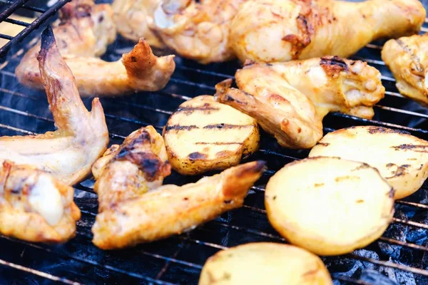 Grill Barbecue Ailes Poulet Barbecue Cuisson Des Aliments Torréfaction — Photo