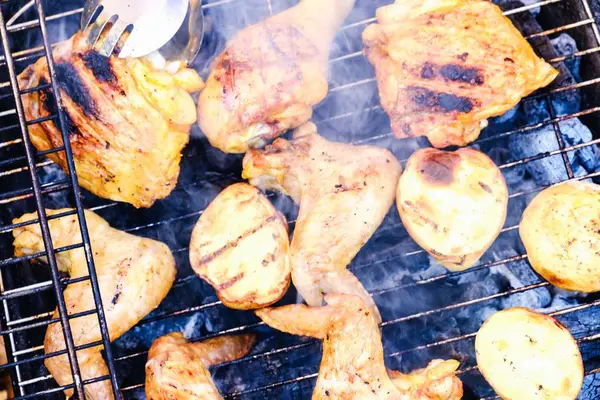 Grill Barbecue Ailes Poulet Barbecue Cuisson Des Aliments Mariné Grillé — Photo