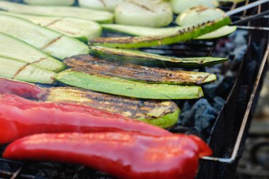 Sebze ızgara salamura barbekü sağlıklı, akşam yemeği.