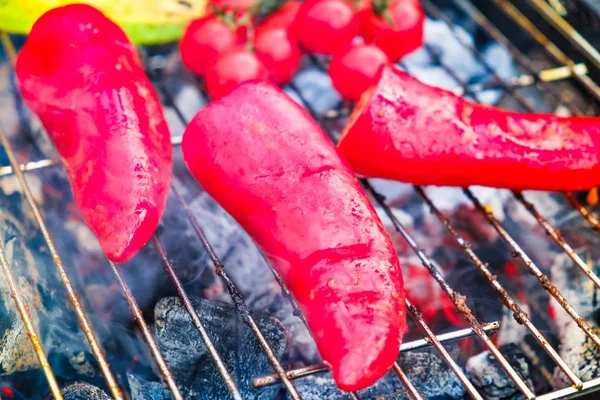 Legume grătar marinadă bbq sănătos, grilă de foc . — Fotografie, imagine de stoc