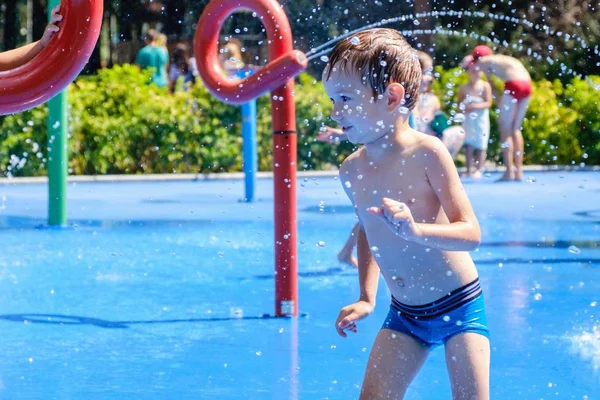 Water summer child fun fountain,  spray. — Stock Photo, Image