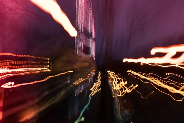 Розмиті абстрактні вогні нічного міста. . — стокове фото