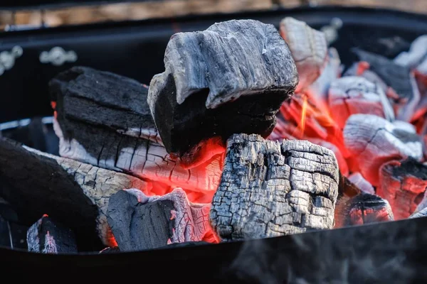 Fondo carbone fuoco fiamma caldo, calore . — Foto Stock