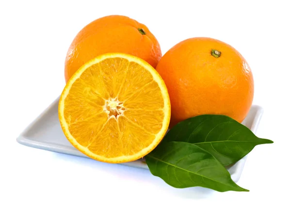 Fruta Naranja Fresca Aislada Sobre Fondo Blanco — Foto de Stock