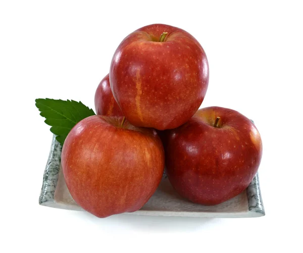 Ώριμα Κόκκινα Φρούτα Μήλου Απομονωμένα Λευκό Φόντο — Φωτογραφία Αρχείου