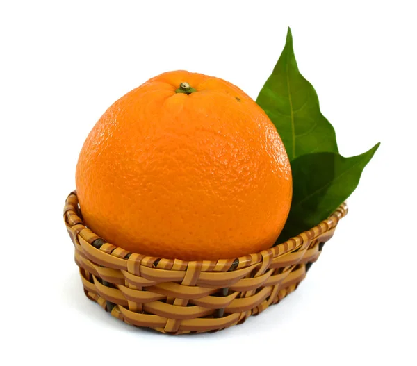 Frutta Fresca Arancio Isolato Sfondo Bianco — Foto Stock