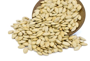 kabak tohumu beyaz arkaplanda izole