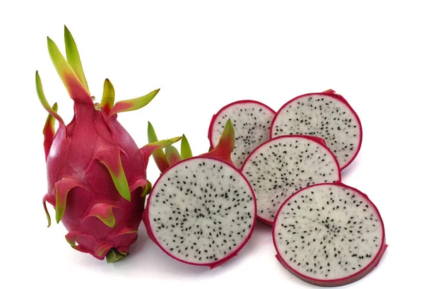 Gesneden Draak Fruit Geïsoleerd Witte Achtergrond — Stockfoto