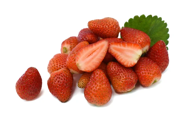 Erdbeerfrucht Isoliert Auf Weißem Hintergrund — Stockfoto