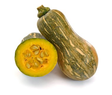 beyaz arkaplanda yarı izole edilmiş balkabağı