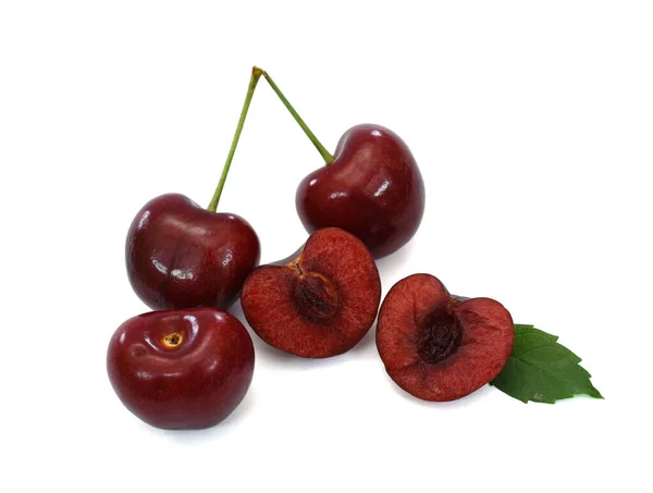 Fruta Fresca Cereza Aislada Sobre Fondo Blanco — Foto de Stock