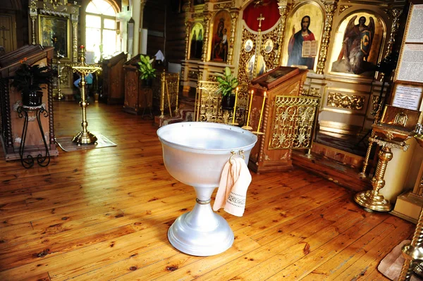 Taufbecken Russisch Orthodoxer Kirche — Stockfoto