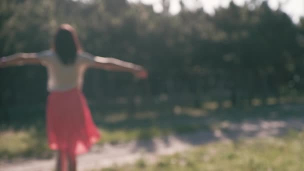 Žena dáva hlavu