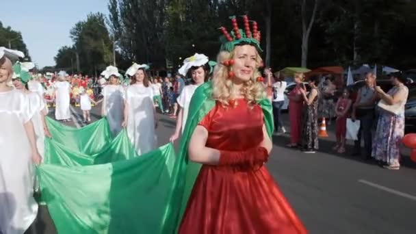 June 7, 2019, south of Ukraine. Melitopol Cherry Festival. — Stock Video