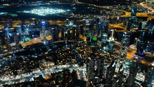 Fantástica vista de la noche Dubai desde arriba — Vídeo de stock