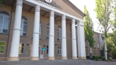 Melitopol, Ukrayna, bir tarım koleji binası.