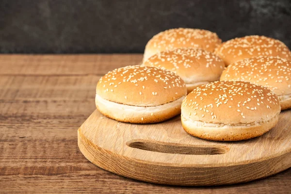 Bollos Hamburguesa Sobre Mesa Madera — Foto de Stock