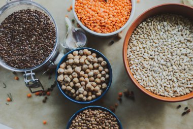 fasulye tohumları bir kabın içinde çeşitli