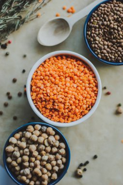 fasulye tohumları bir kabın içinde çeşitli