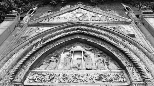 Die Kirche Des Heiligen John Evangelist Haupteingang Ravenna Italien — Stockfoto