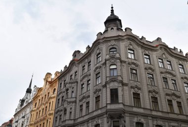 Eski binalar, Prag Çek Cumhuriyeti'nde bohem mimari örneği