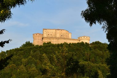 San Leo kale günbatımı, San Leo, İtalya