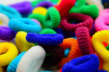 Renkli ihtiyaçları. Uygulanan tilt-shift efekti.