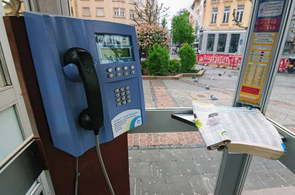 Luxemburgo Luxemburgo Mayo 2018 Detalle Cercano Cabina Telefónica Pública Con — Foto de Stock