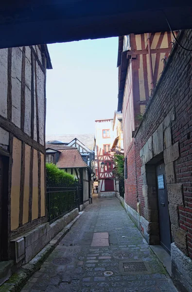 Enge Alte Straße Mit Traditionellen Bunten Häusern Rouen Region Normandie — Stockfoto