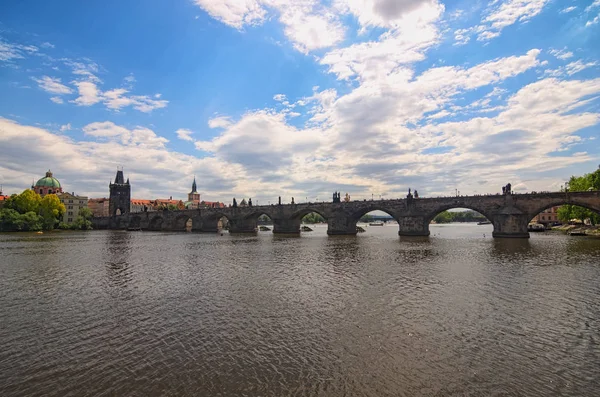 Vista Panoramica Del Ponte Carlo Praga Una Bella Giornata Primaverile — Foto Stock