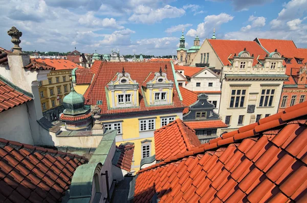 Prag Çek Cumhuriyeti Ağustos 2018 Prag Kırmızı Kiremit Çatılar Hava — Stok fotoğraf