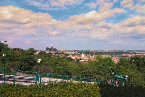 Prague Çek Cumhuriyeti Ağustos 2018 Manzara Fotoğrafı Prag Kalesi Saint — Stok fotoğraf