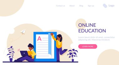 Online eğitim. Öğrenciler internet üzerinden disiplin okuyor. Bilgisayarlı adam. Modern düz resimleme.