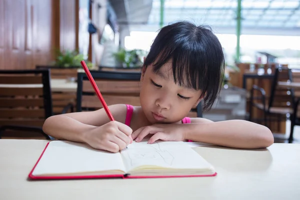 Asian Chinese Little Girl Doing Homework Outdoor Cafe — Stock Photo, Image