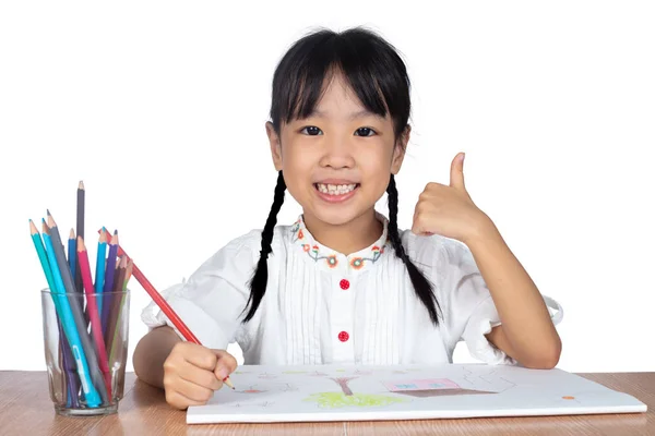 亚洲小中国女孩在纸上画在孤立的白色背景下 — 图库照片