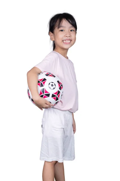 Asiática Poco China Chica Holding Fútbol Aislado Blanco Fondo — Foto de Stock
