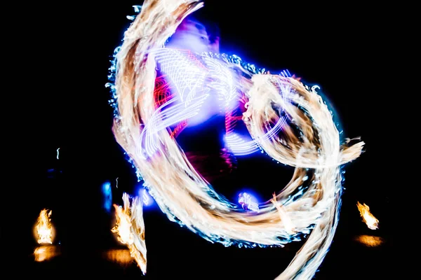 Fiery Pieces Fire Show Dark Sky Thunderstorms — Stock Photo, Image