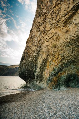 Uçurum ve Cape Fiolent Kırım'ın Dağları