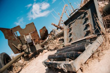 Sovyet yarı otomatik tanksavar topu kalibre 45 mm.