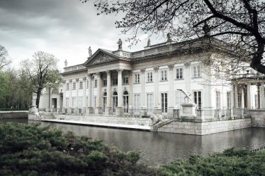 Łazienki Varşova Polonya eski Sarayı ve Parkı topluluğu