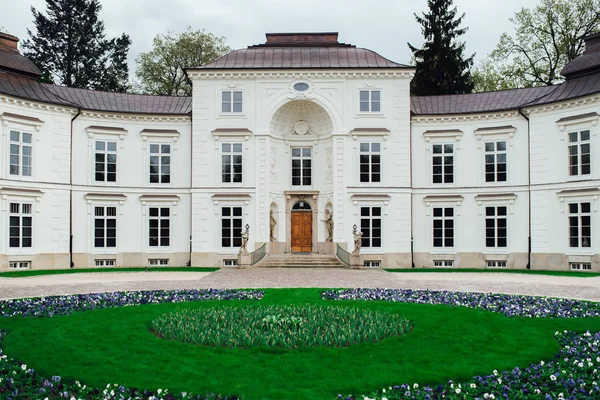 Palácio Antigo Parque Conjunto Lazienki Varsóvia Polônia — Fotografia de Stock