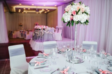 Ziyafet salonu düğün dekoratif elemanları ile için