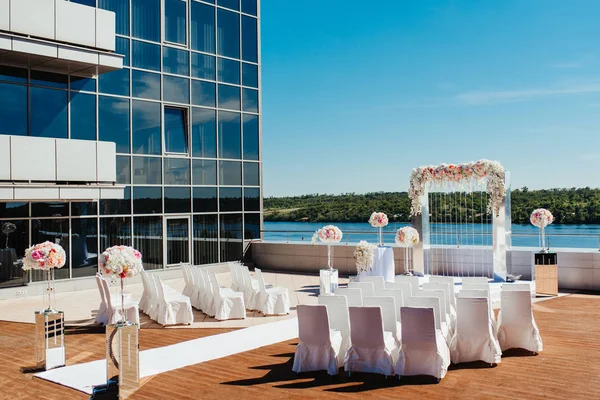 düğün töreni alanı