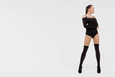 Güzel sportif kadın vücut. Seksi kadın ince tabaklanmış kız