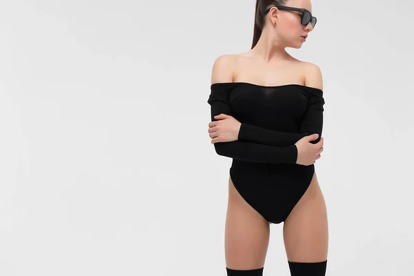 Erotisch model in lingerie en hoge hakken — Stockfoto