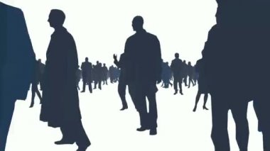 büyük insanlardan uzaklaşan hızlı kamera beyaz izole edilmiş arka planda sis arka plandaki insanlar