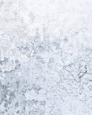 Katı duvar kağıdı üzerine gri dalgalı desenli bir düzen. Ev dekorasyonu ve iç tasarım kavramı